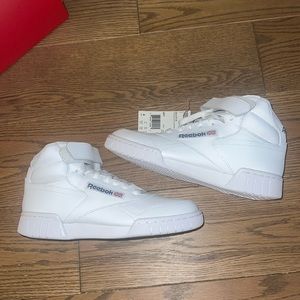 Brand new in box and still with tags Reebok high tops men’s size 4 or women’s 6